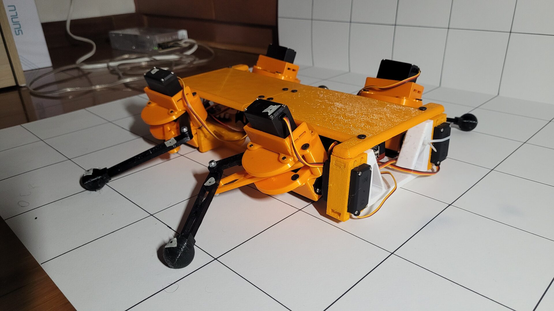 Naranjelio Quadruped